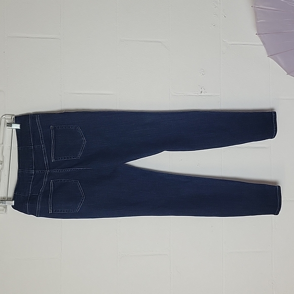 LOGO Lori Goldstein Skinny Leg High Rise Button Detail Dark Wash Jeans Size 4 - Picture 5 of 8